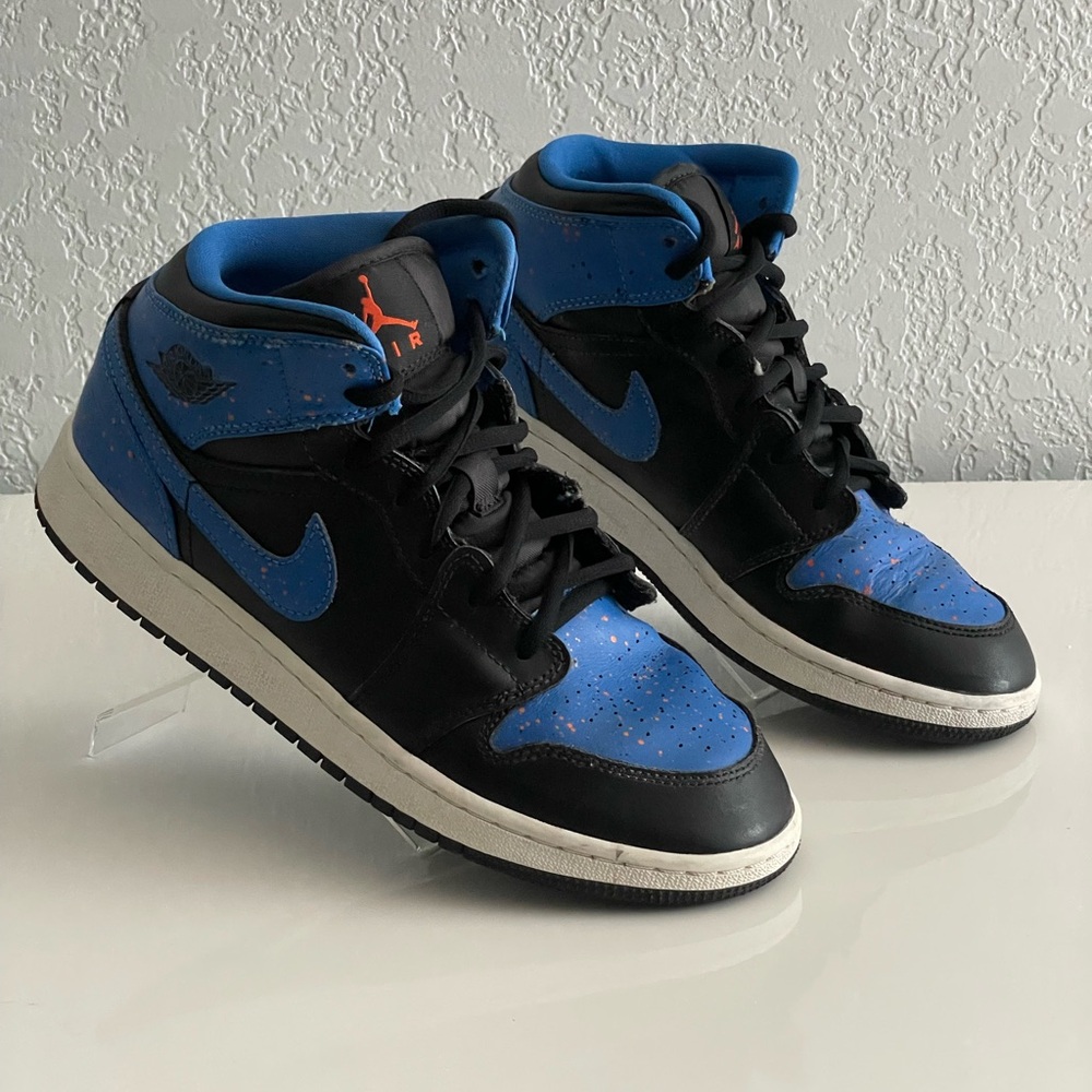 Jordan 1 Mid ‘Royal Splatter’ Size 6.5Y - Picture 1 of 8